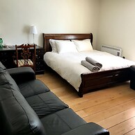 Violet Lodge