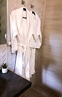 Paradise Luxury Apartments