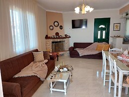 Ariadni Sea View Apartment