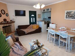 Ariadni Sea View Apartment