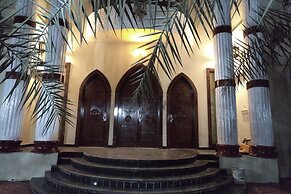 Emirates Hills Lake View Villa