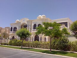 Emirates Hills Lake View Villa