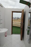 Emirates Hills Lake View Villa