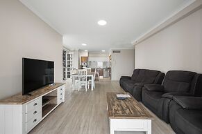 Chevron Renaissance Private Apartments