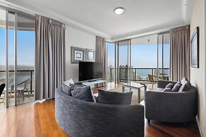Chevron Renaissance Private Apartments