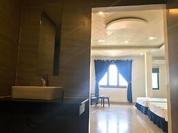 Hotel Pure