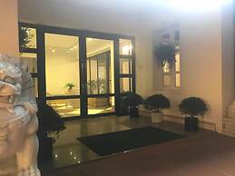 Hotel Pure