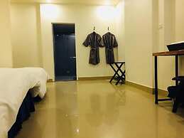 Hotel Pure