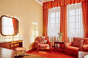 Astoria Hotel