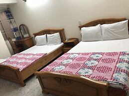 Tay Ho Hotel