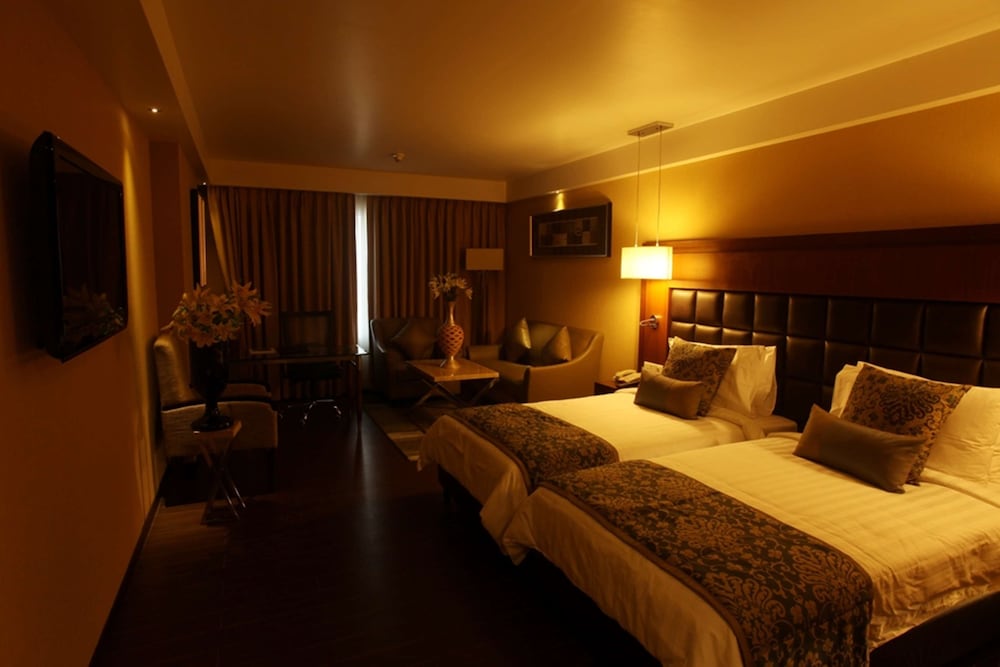 Paradigm Sarovar Portico Kakinada