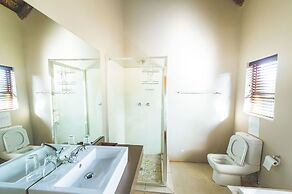 Deruxa Cottages