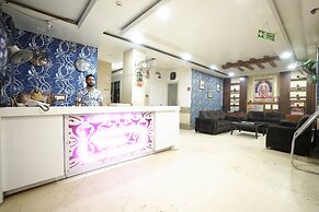 Hotel Sai Dham International