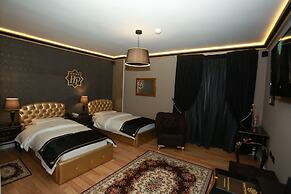 Hymetis Palace