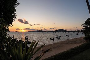 Baan  Leelawadee