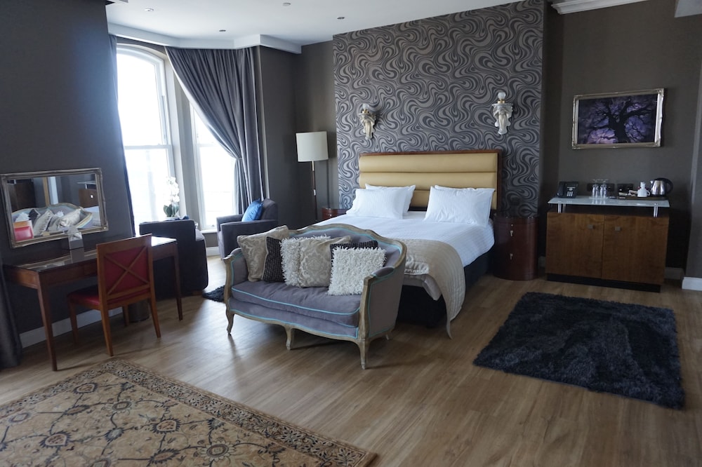 Halvard Hotel
