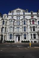 Halvard Hotel
