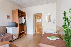 Metro-Tour Hostel