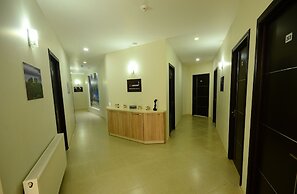 City Hotel