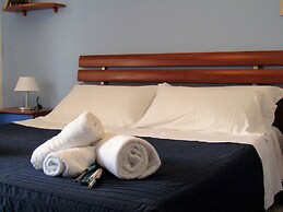 Sea View Apartment
