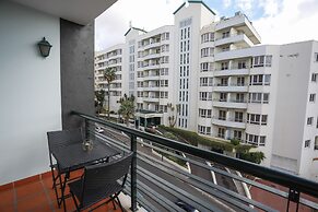 Forum Apartment