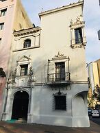 Hostel Boutique Merced 88