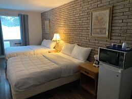 Spanish River Inn