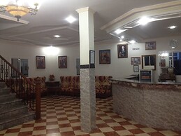 Motel Paris Dakar