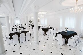 Hotel Groman