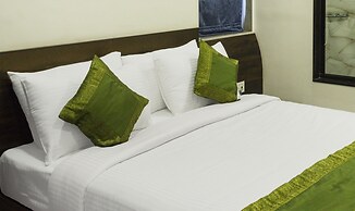 Hotel Indralok Inn
