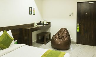 Hotel Indralok Inn