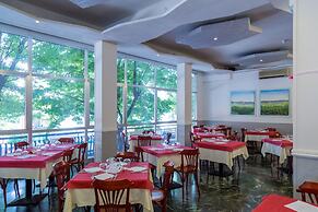 Hotel Plaza