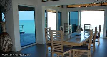 5 Bedroom Seaview Villa Tongson Bay