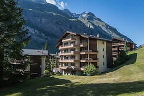 Hotel Basecamp