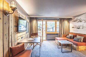 Hotel Basecamp