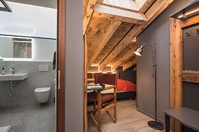 Hotel Basecamp