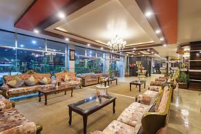 Big Hotel