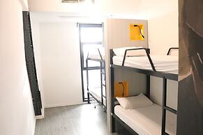 Cinema Hostel Jerusalem