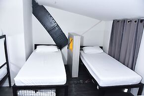 Cinema Hostel Jerusalem