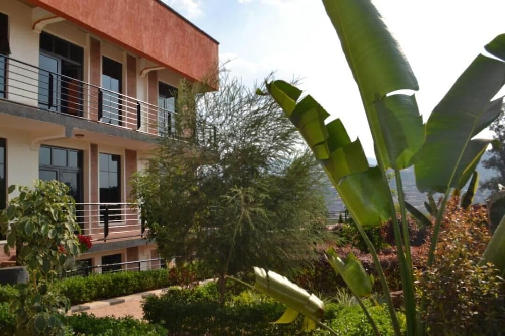 Shami Luxury Apart