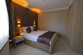 Artan Hotel