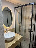 Artan Hotel
