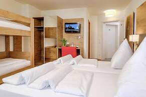 Hotel Mythos