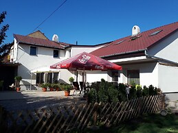 Hédi Vendégház
