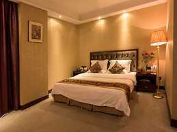 Gusto Hotel