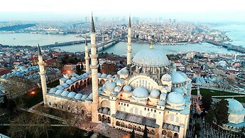 Taksim Cetinkaya Suite