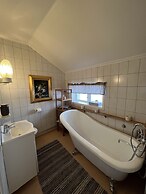 Chinova Mötesgård