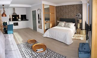 Principia Suites