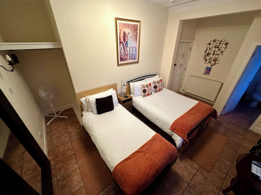 The Elbow Room