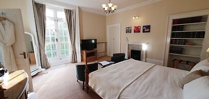 Chiseldon House